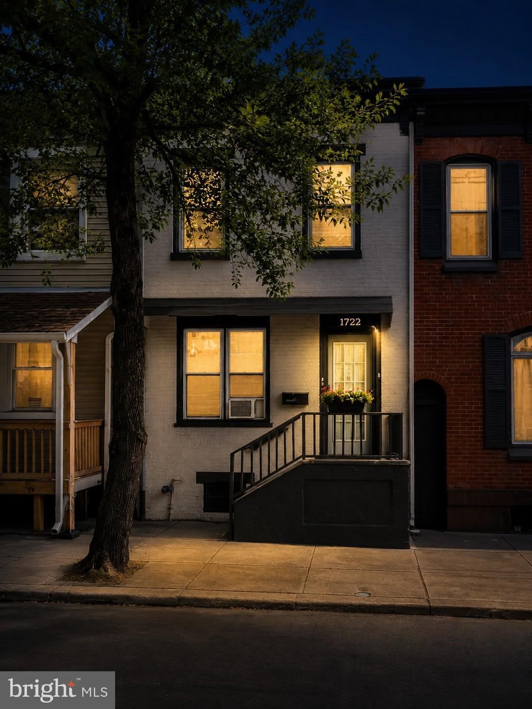 1722 PERKIOMEN Avenue – photo 2
