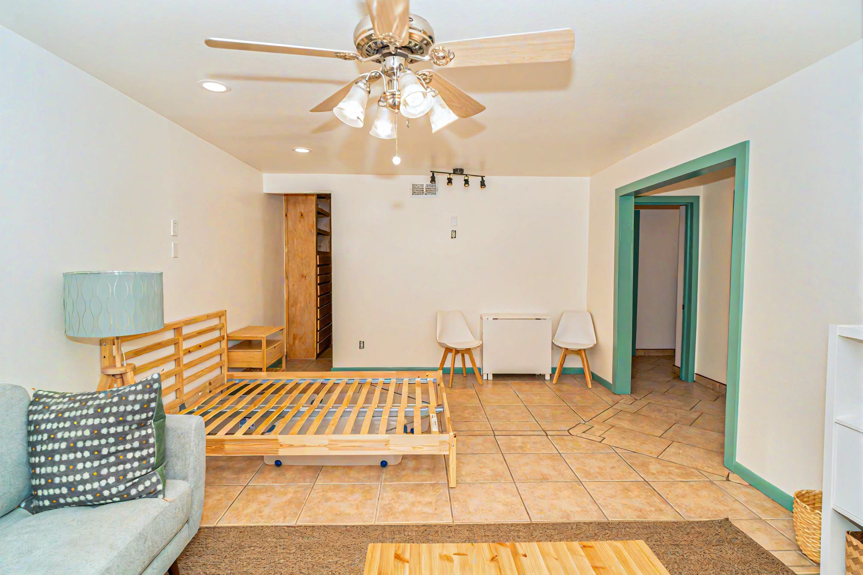 126 Gregory Drive – photo 1