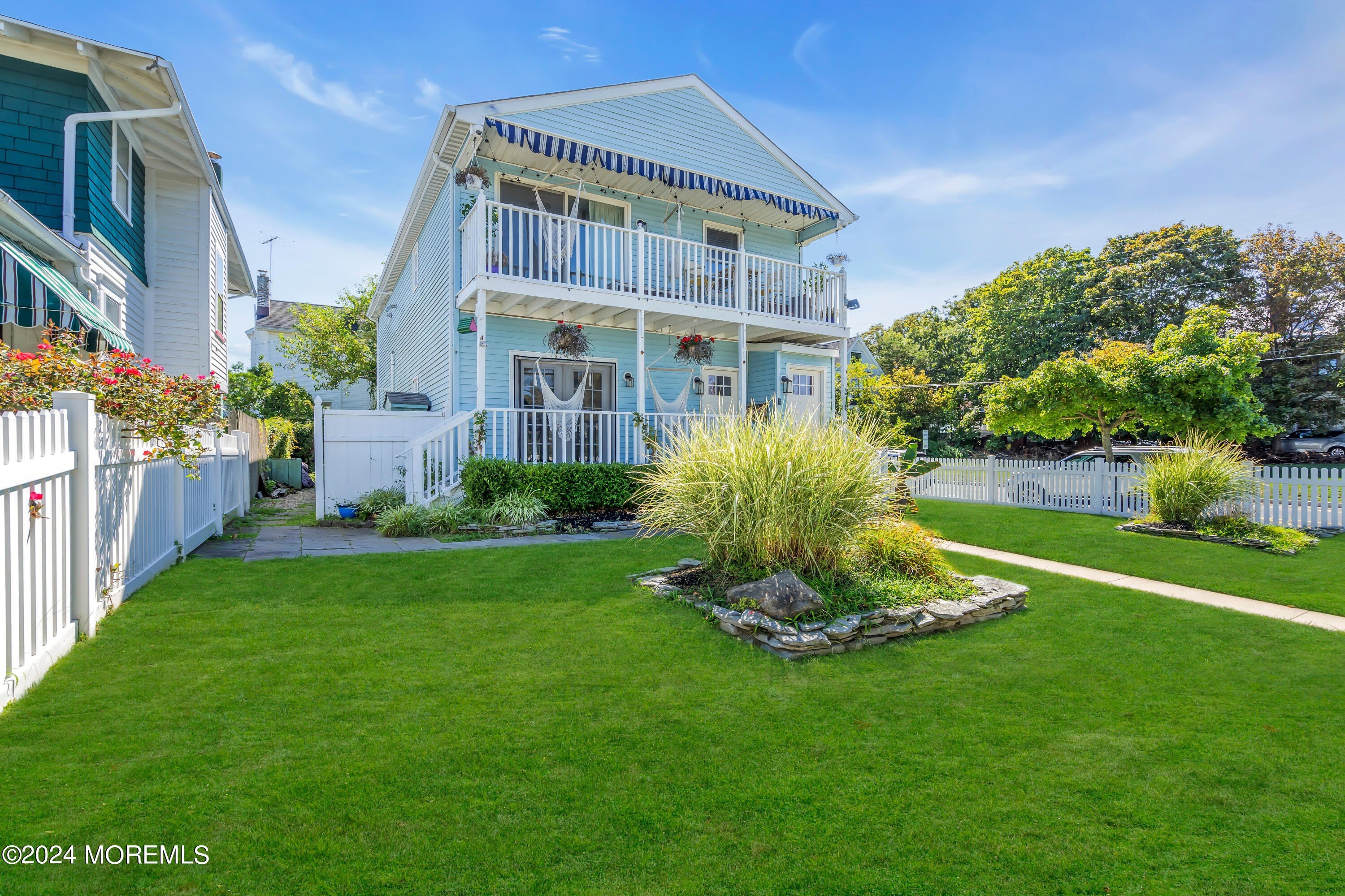310 5th Avenue – photo 3