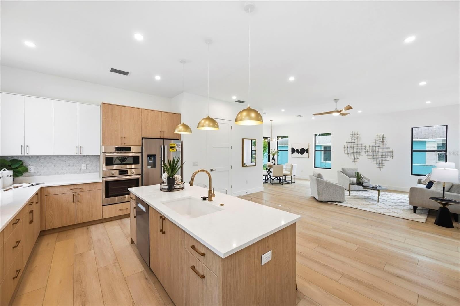 6325 11TH Avenue S – photo 2