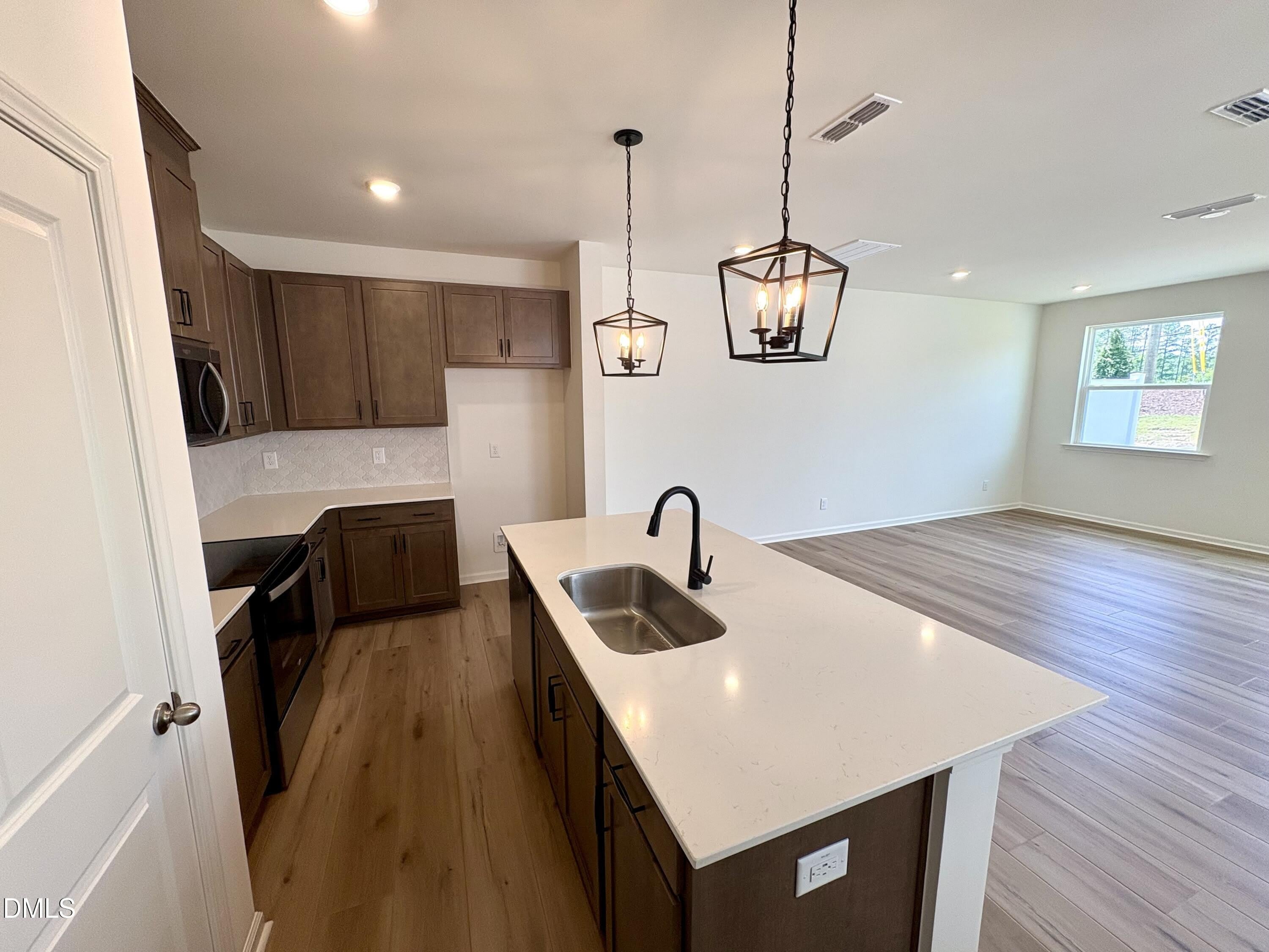 2040 Oakdale Drive – photo 4