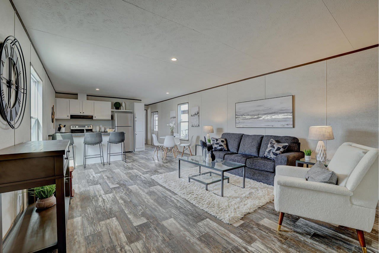 2404 Catalpa St – photo 3
