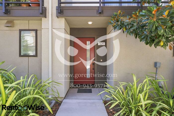 125 Waters Park Circle – photo 1