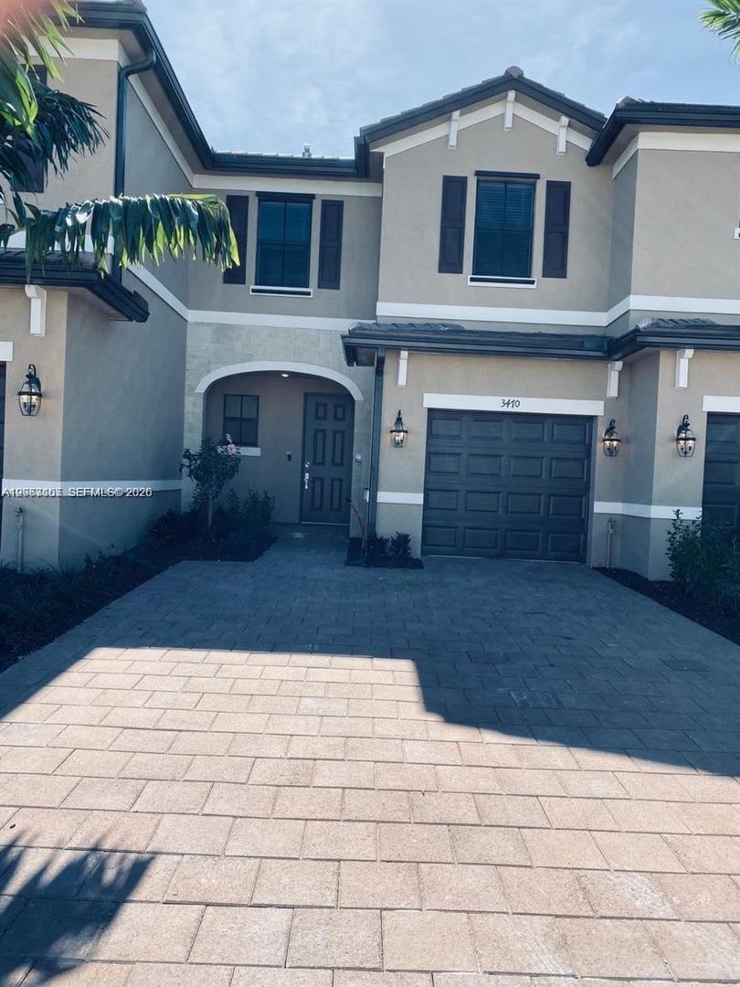 3470 W 106th Terrace 3470, Hialeah, FL 33018 – photo 4