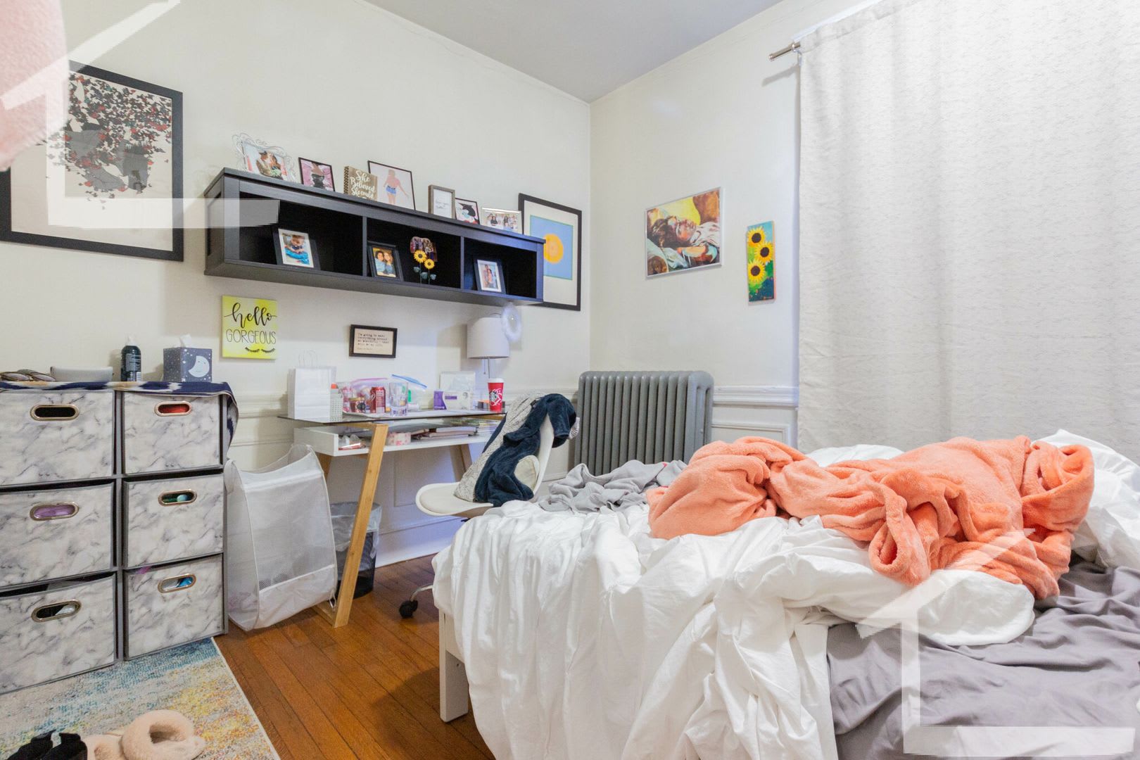 Charming 3 Bedroom-No Broker Fee – photo 4