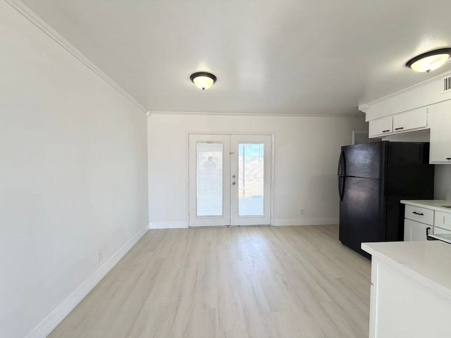 Refreshed Single-Story Home – photo 3