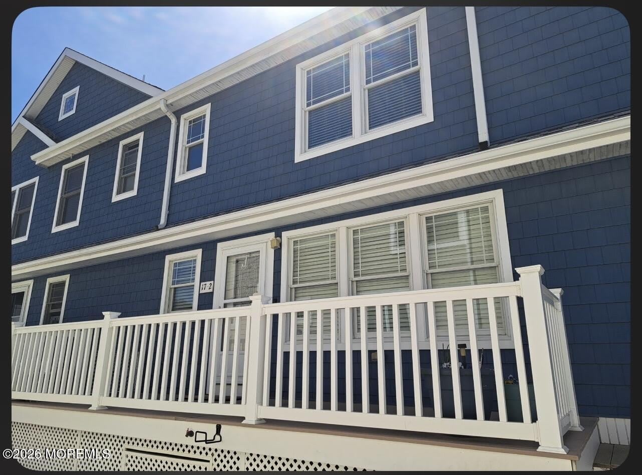 17 2nd Avenue – photo 2