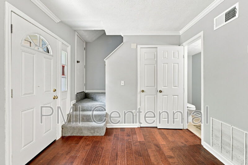 281 Flagstone Way – photo 4