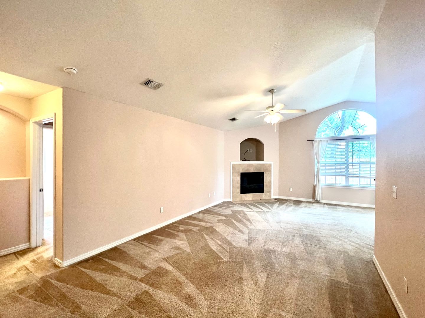 Nice 3BR/2BA – photo 4