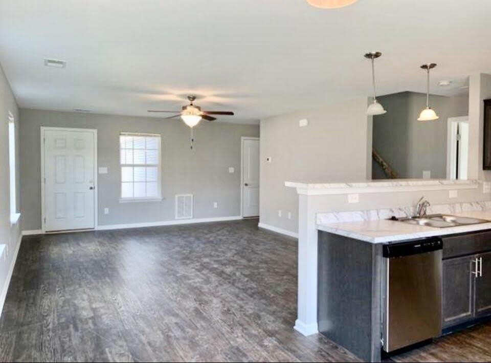 8188 Driftwood Loop – photo 3
