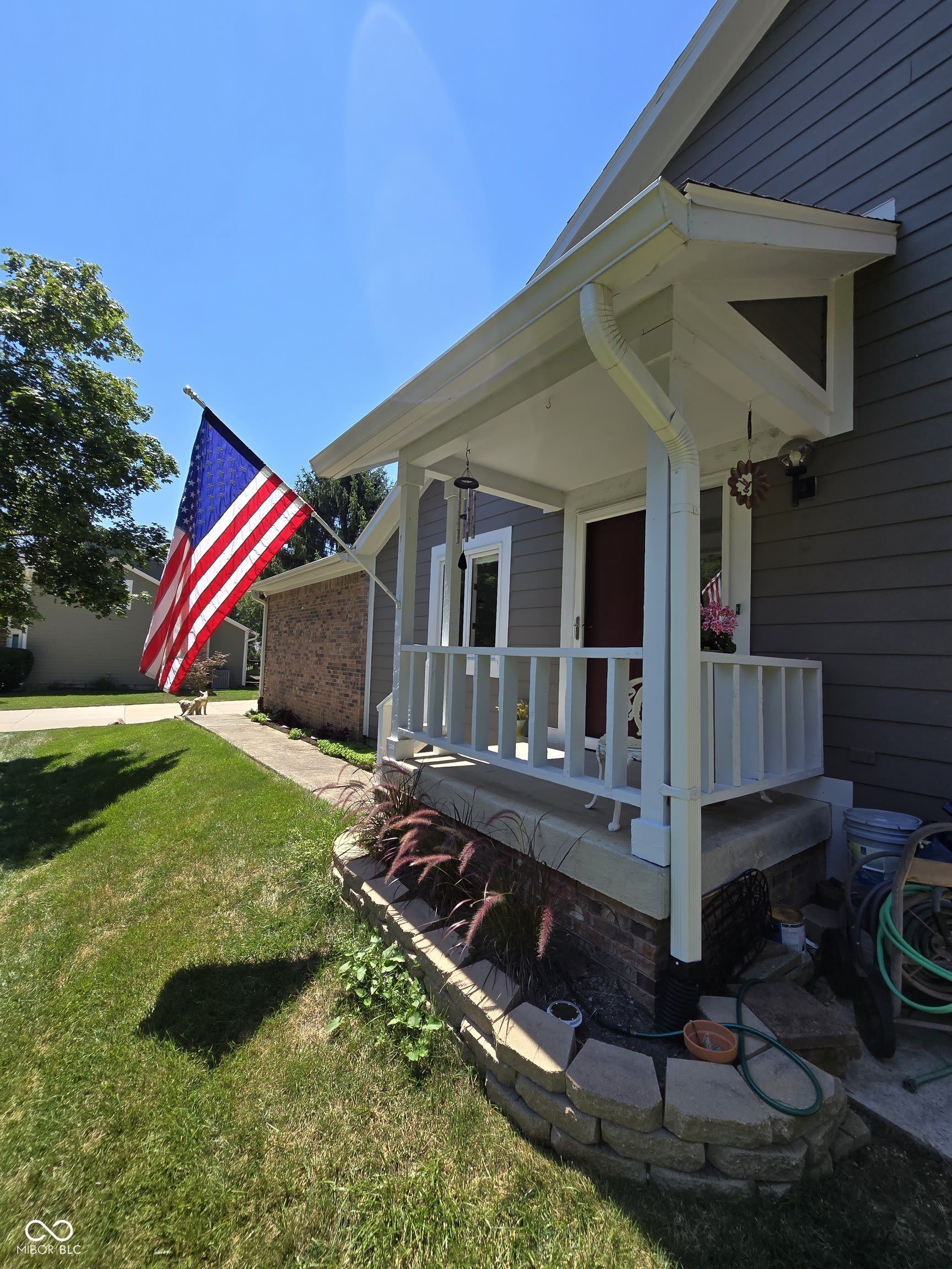 8198 Foxchase Circle – photo 4