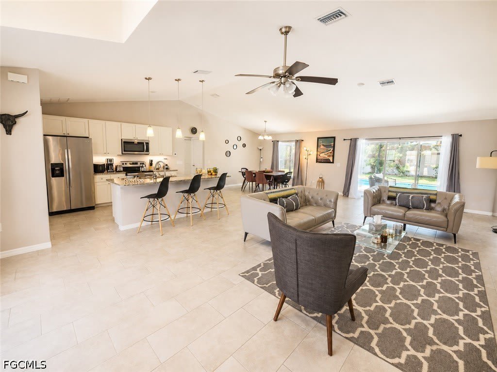 1008 Sw 33Rd Terrace – photo 4