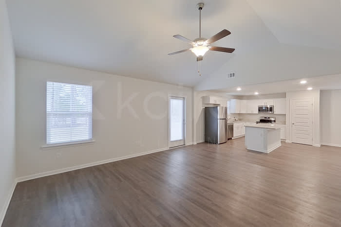 114 Western Red Cedar Drive – photo 3
