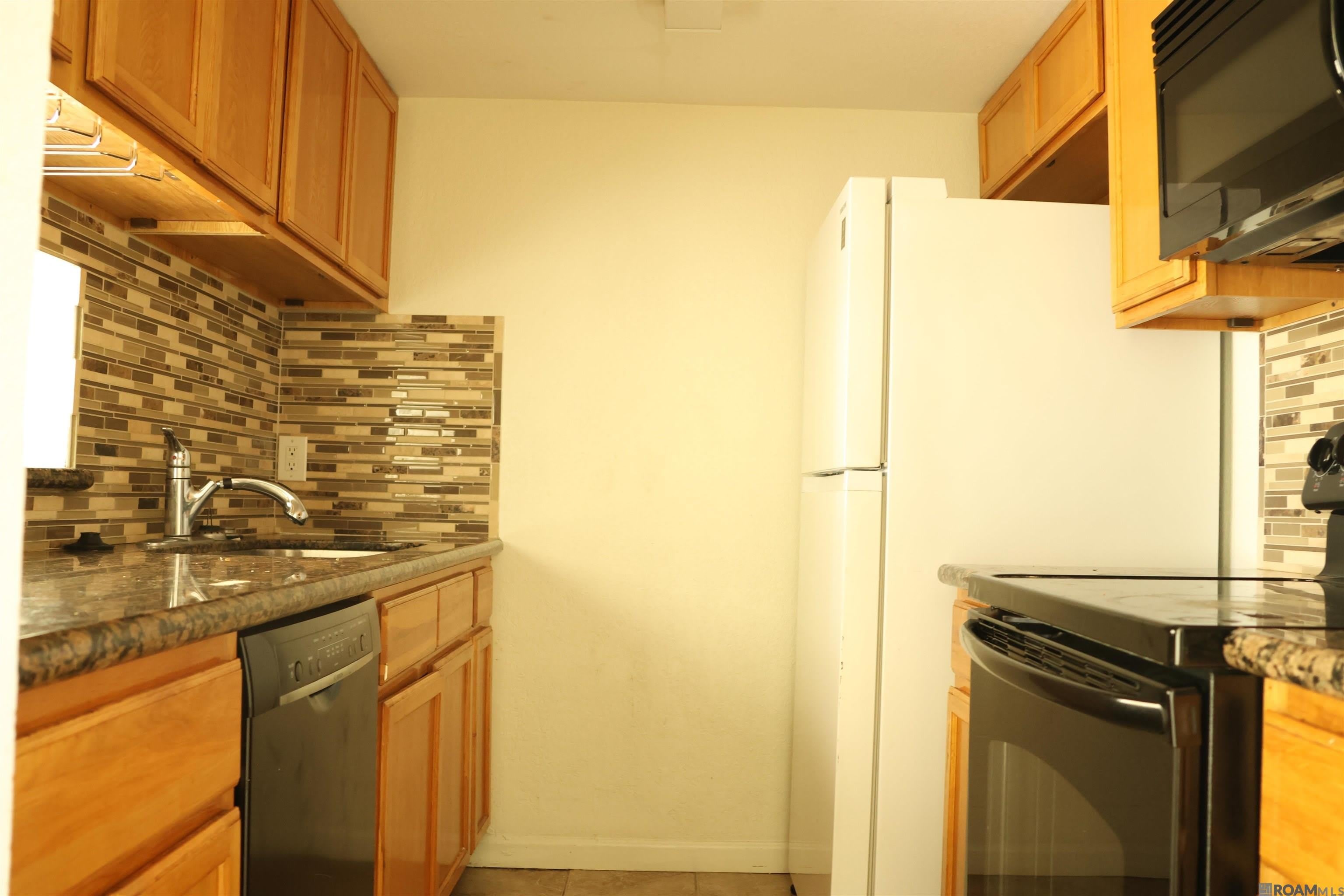 10298 W Winston Ave – photo 2