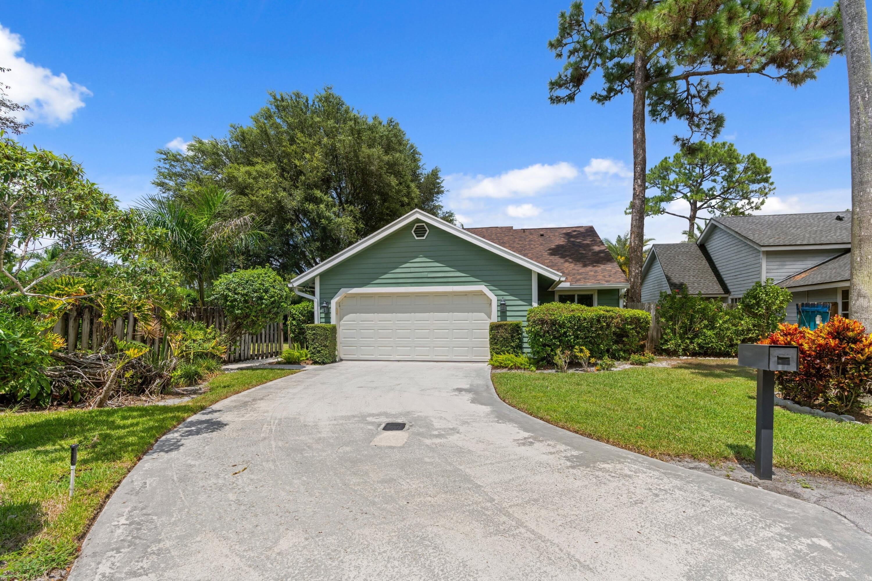 433 Goldenwood Way – photo 3
