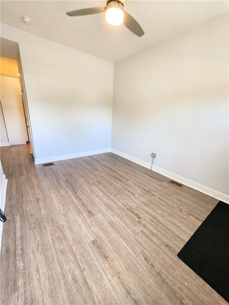 6010 Butler St – photo 3