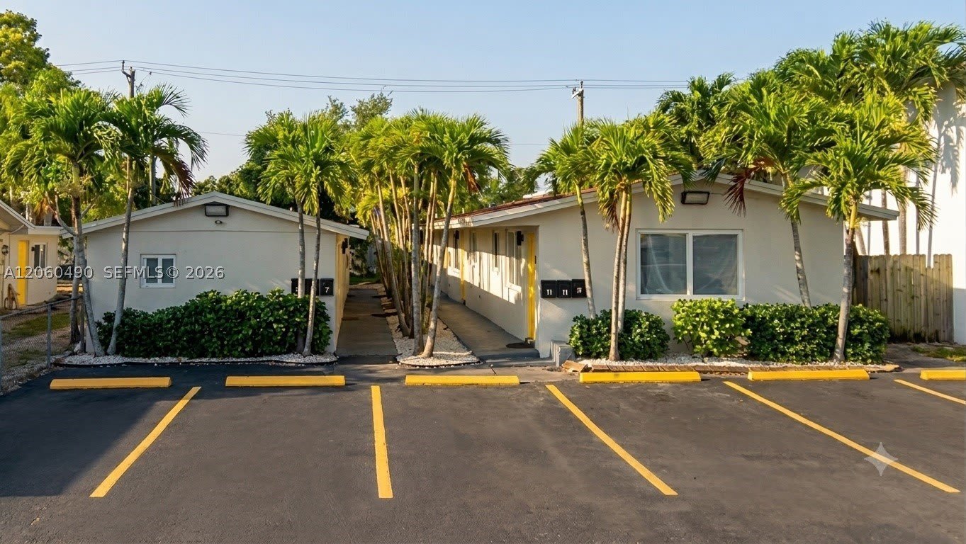 2160 Nw 29Th St – photo 1