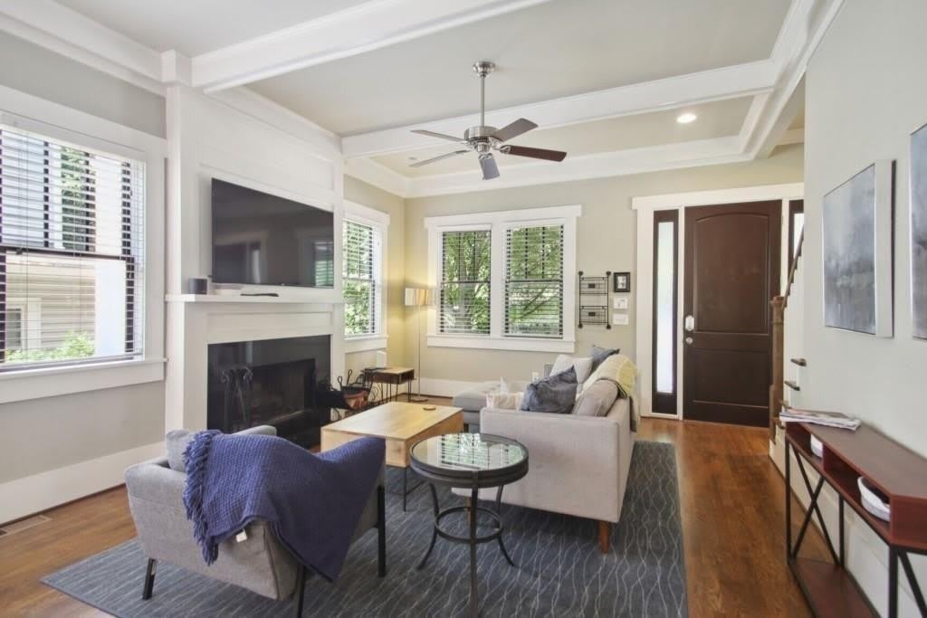519 N Highland Avenue NE – photo 4