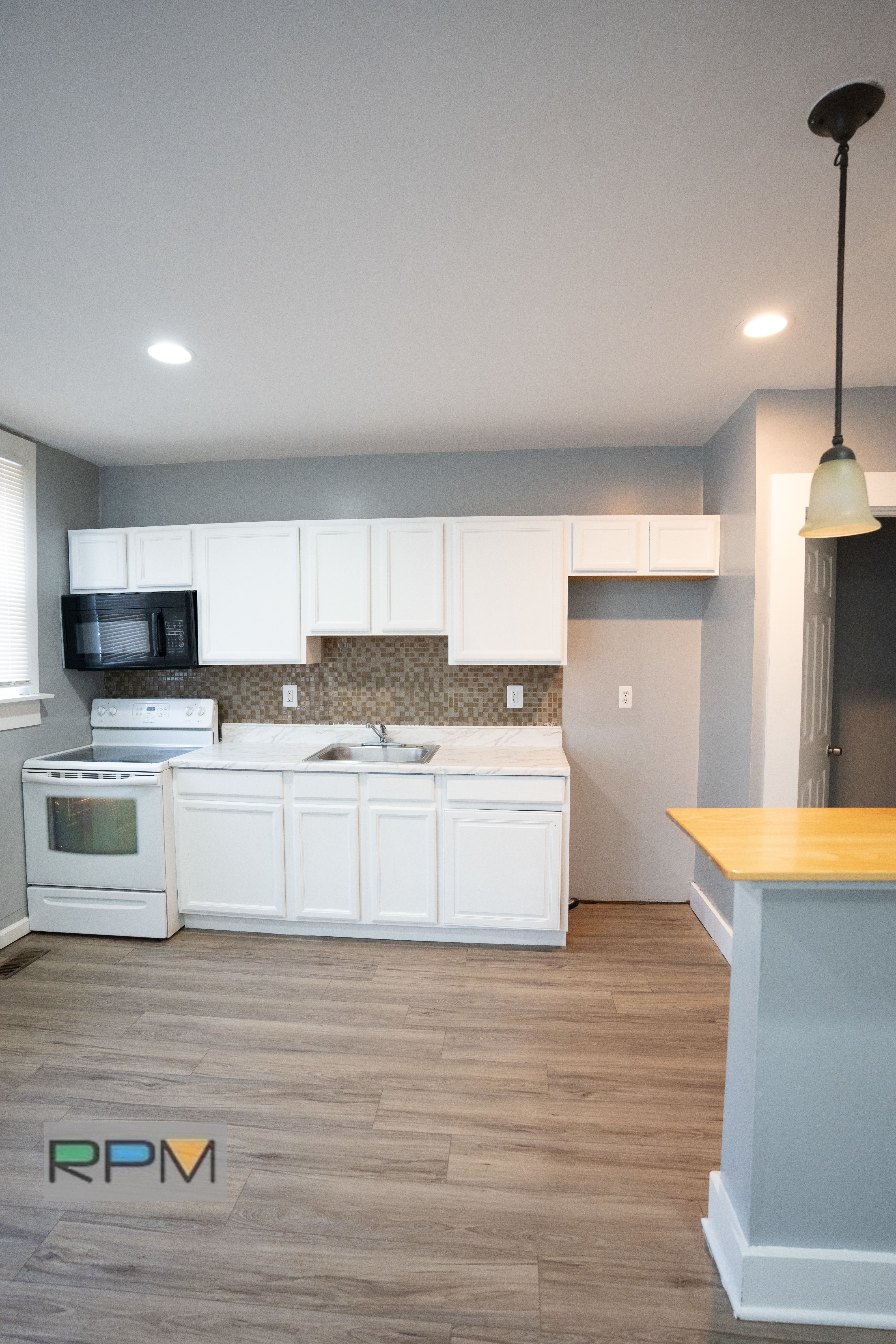 3416 Cliftmont Ave – photo 2