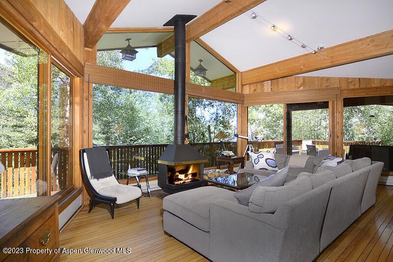 309 Mountain Laurel Drive – photo 3