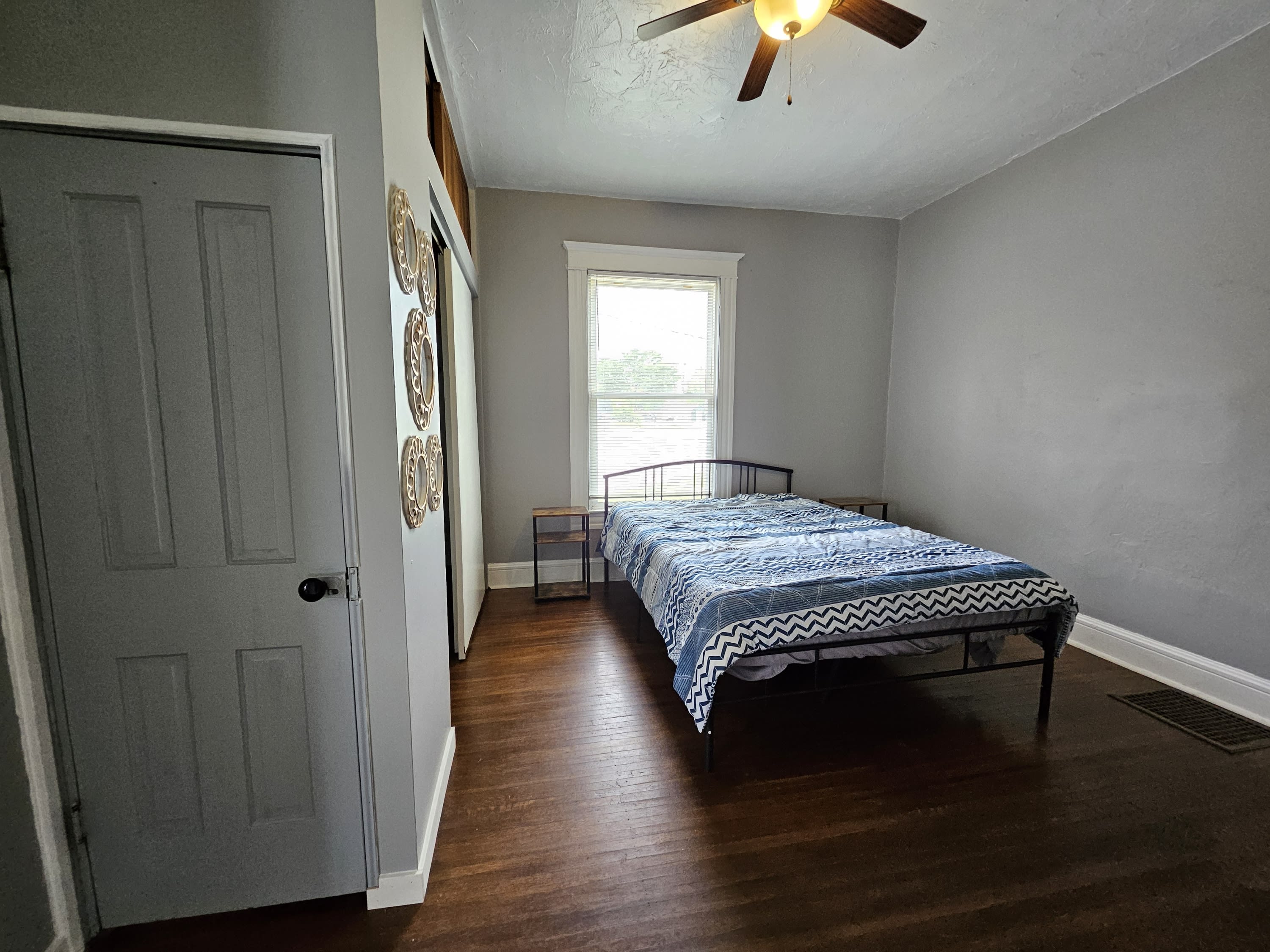 420 East 14th Street – photo 5