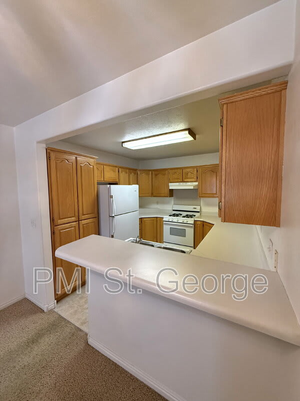 2605 East 700 North – photo 2