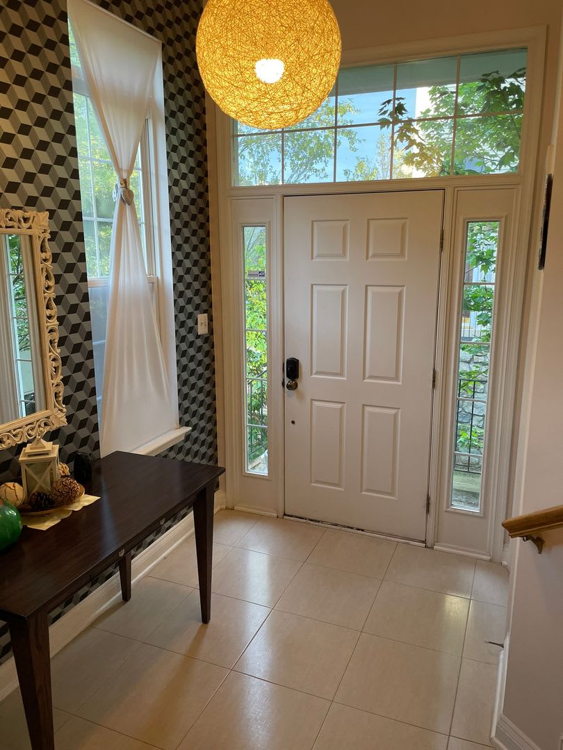 Three Bedroom Townhouse on Eisenhower Avenue, Alexandria – photo 2