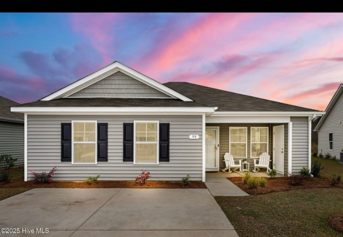 99 Cambridge Drive – photo 1