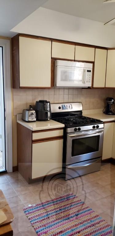 4254 N MARMORA AVE. – photo 5