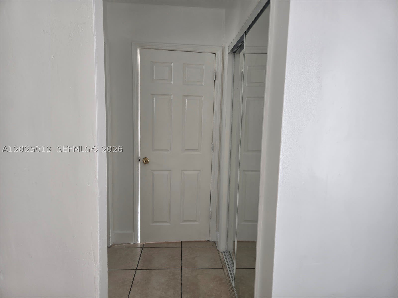 408 NW 8th St – photo 3