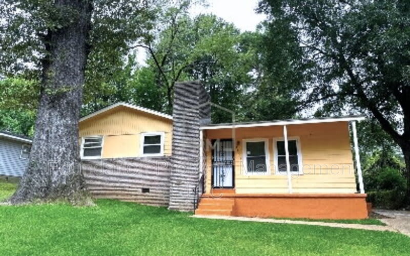 3181 Parham Street – photo 1