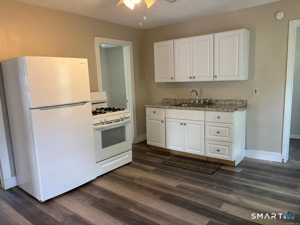 49 Springdale Avenue – photo 3