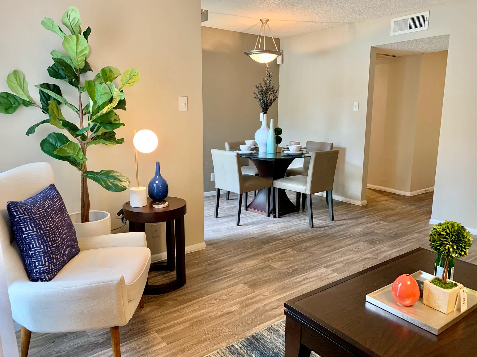 Oak Ridge Apartments – photo 5