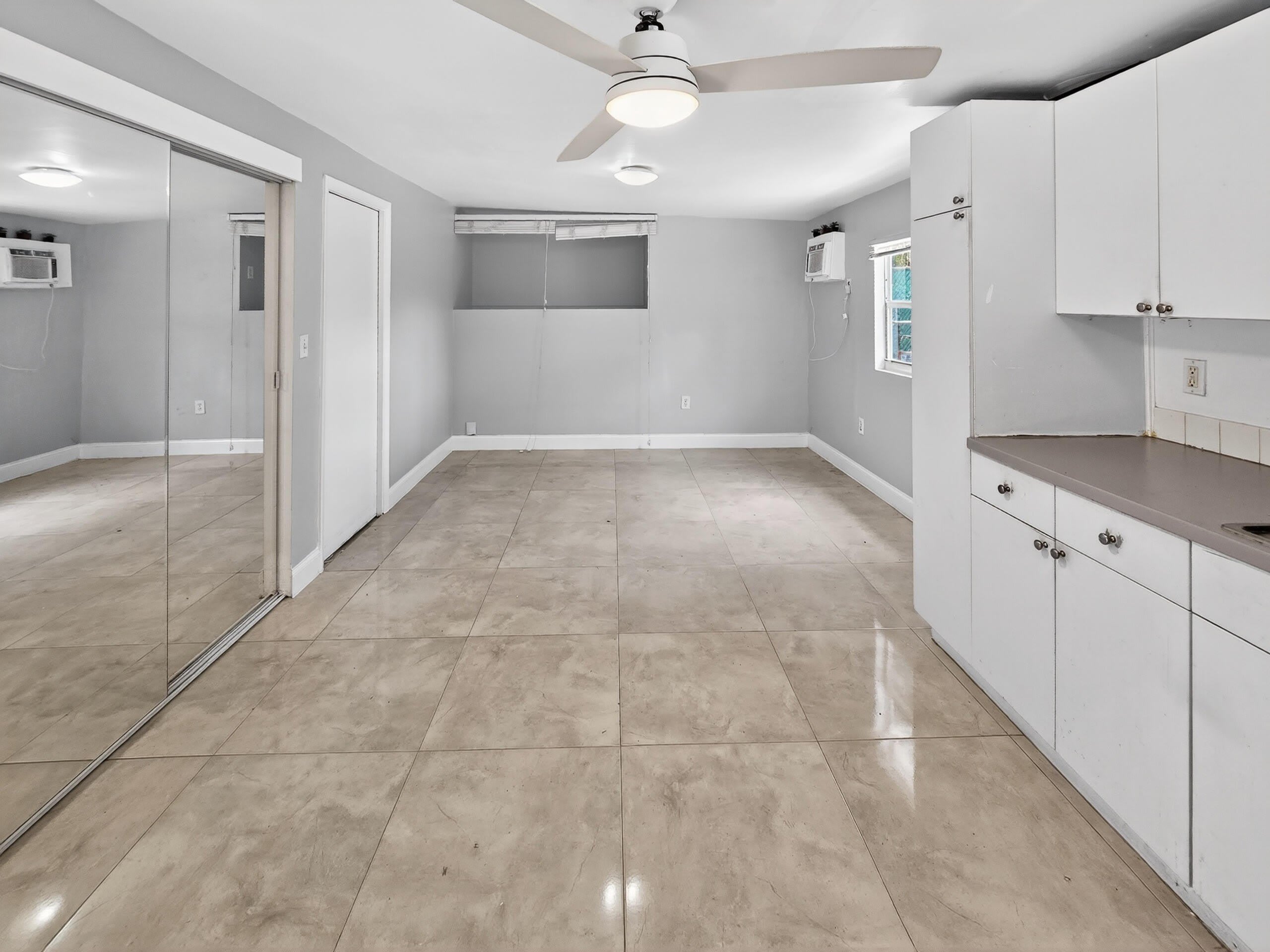 2426 Ne 184Th Street – photo 4