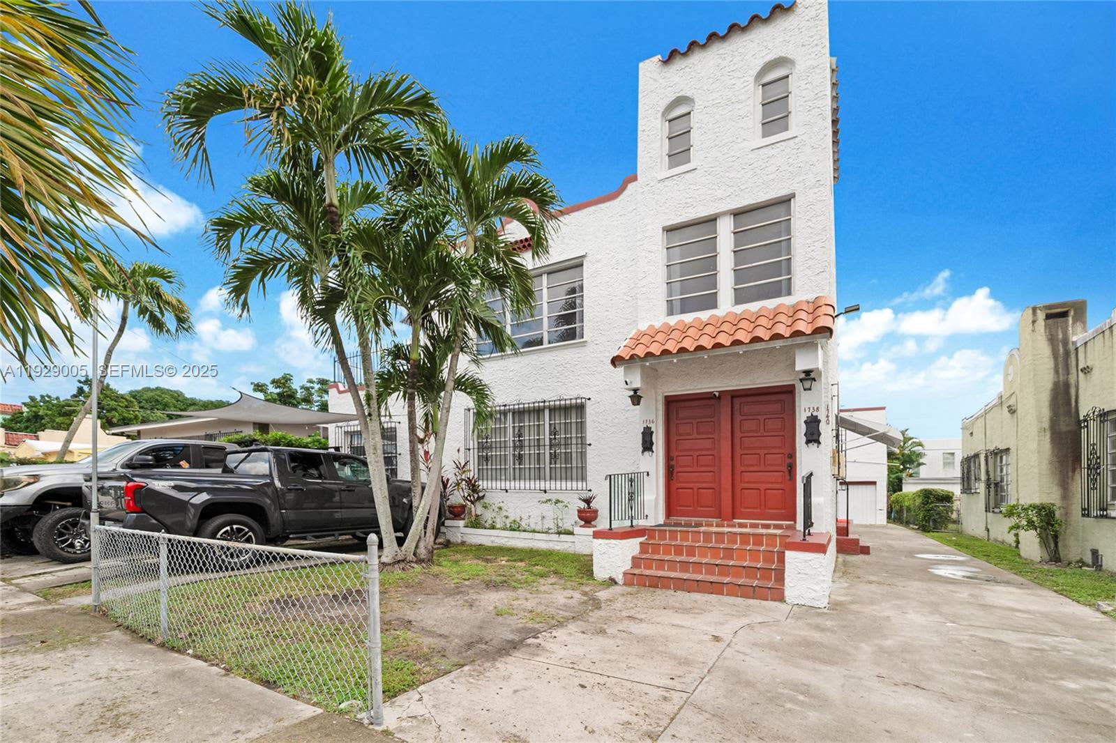 1736 Southwest 9Th Street – photo 1