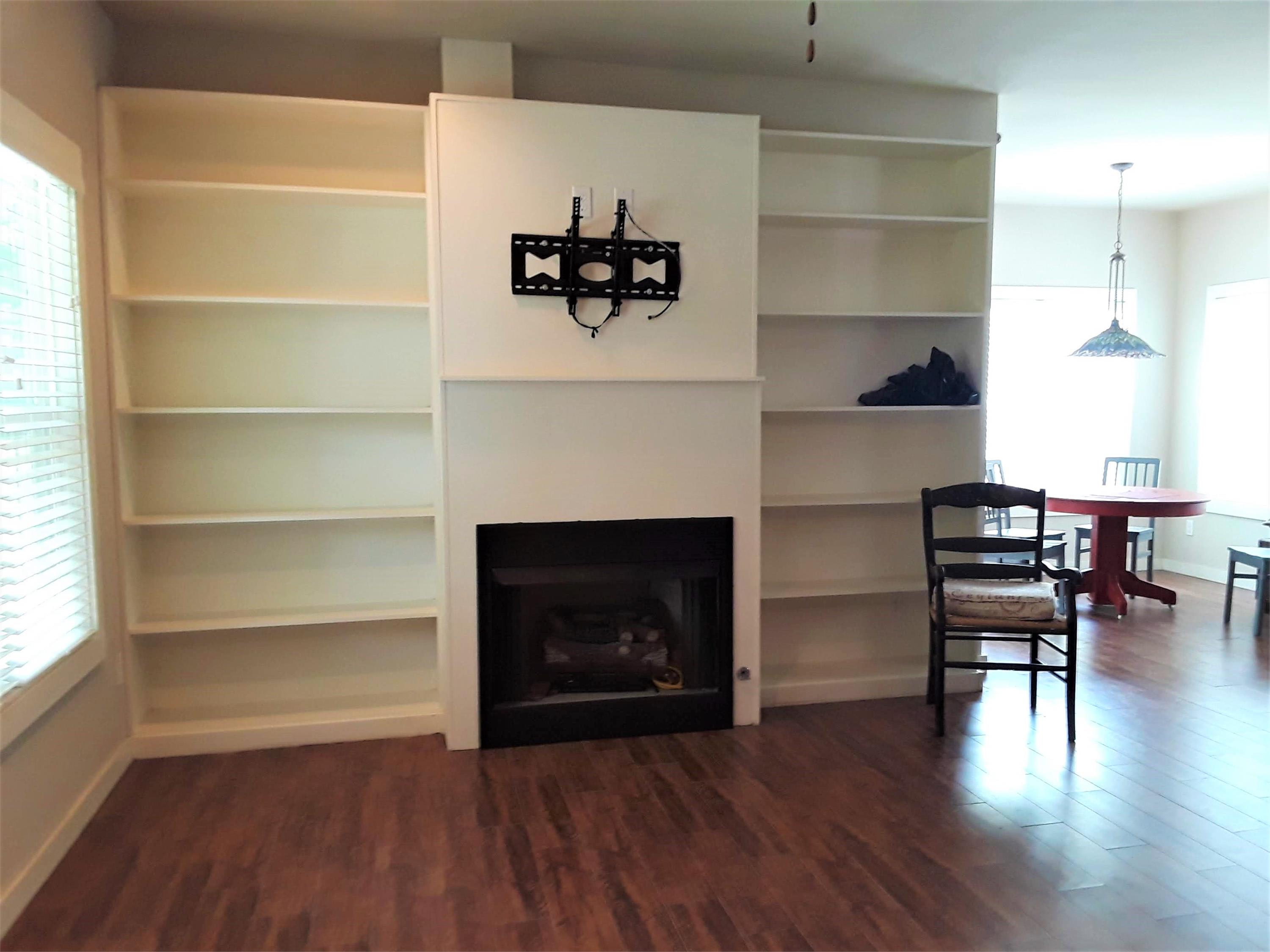 1656 W. Neptune Street – photo 2
