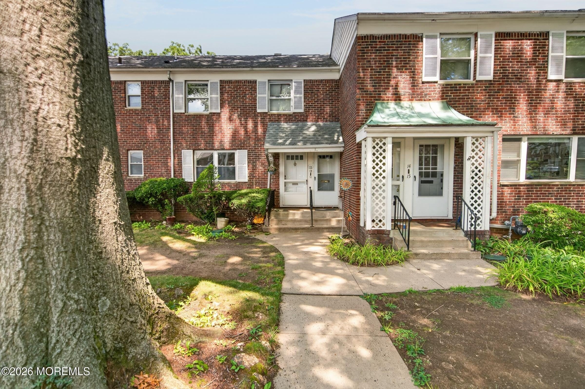 11 Manor Drive – photo 1
