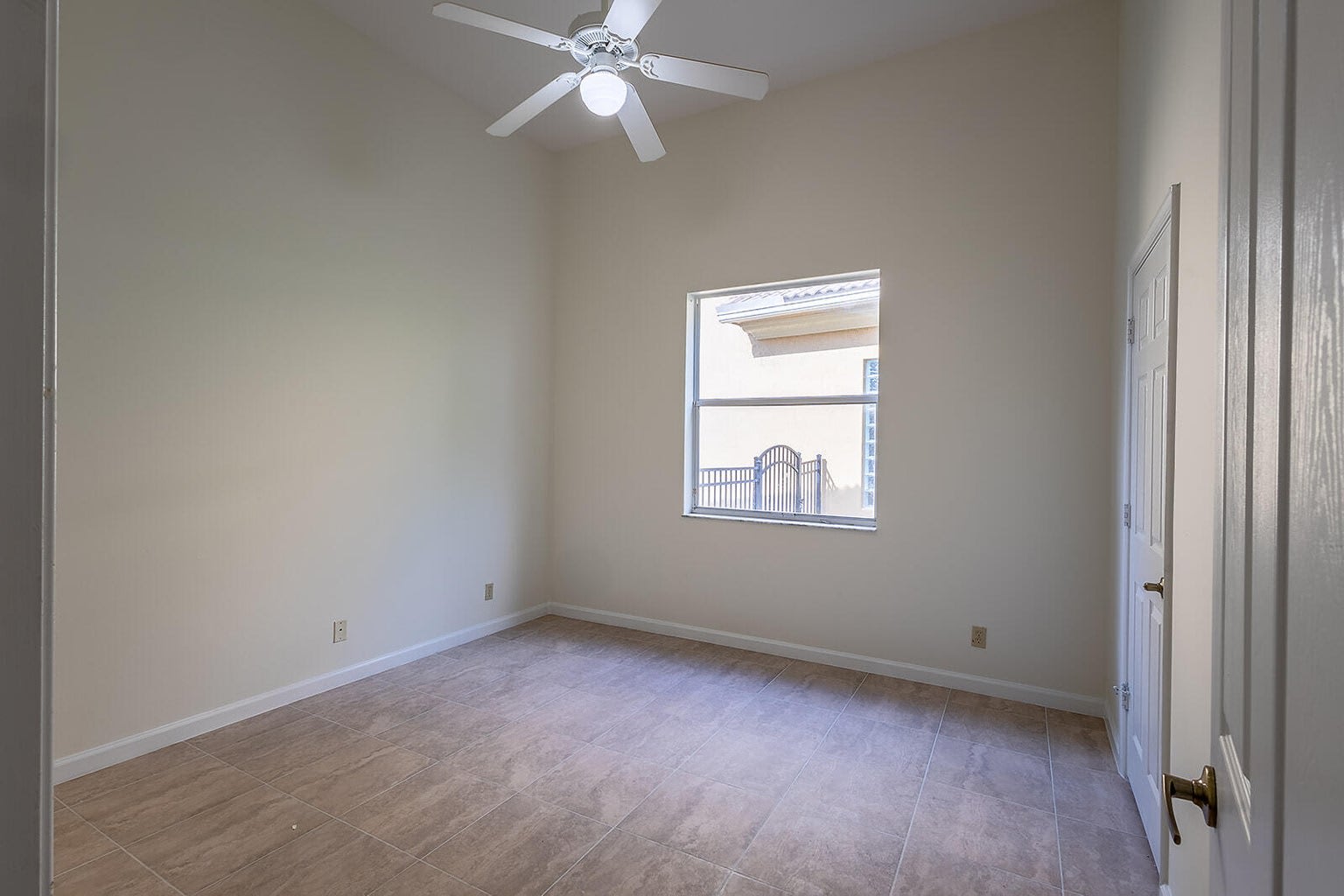 6428 Garden Court – photo 2