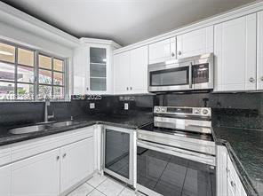 6753 Northwest 182nd Street – photo 3