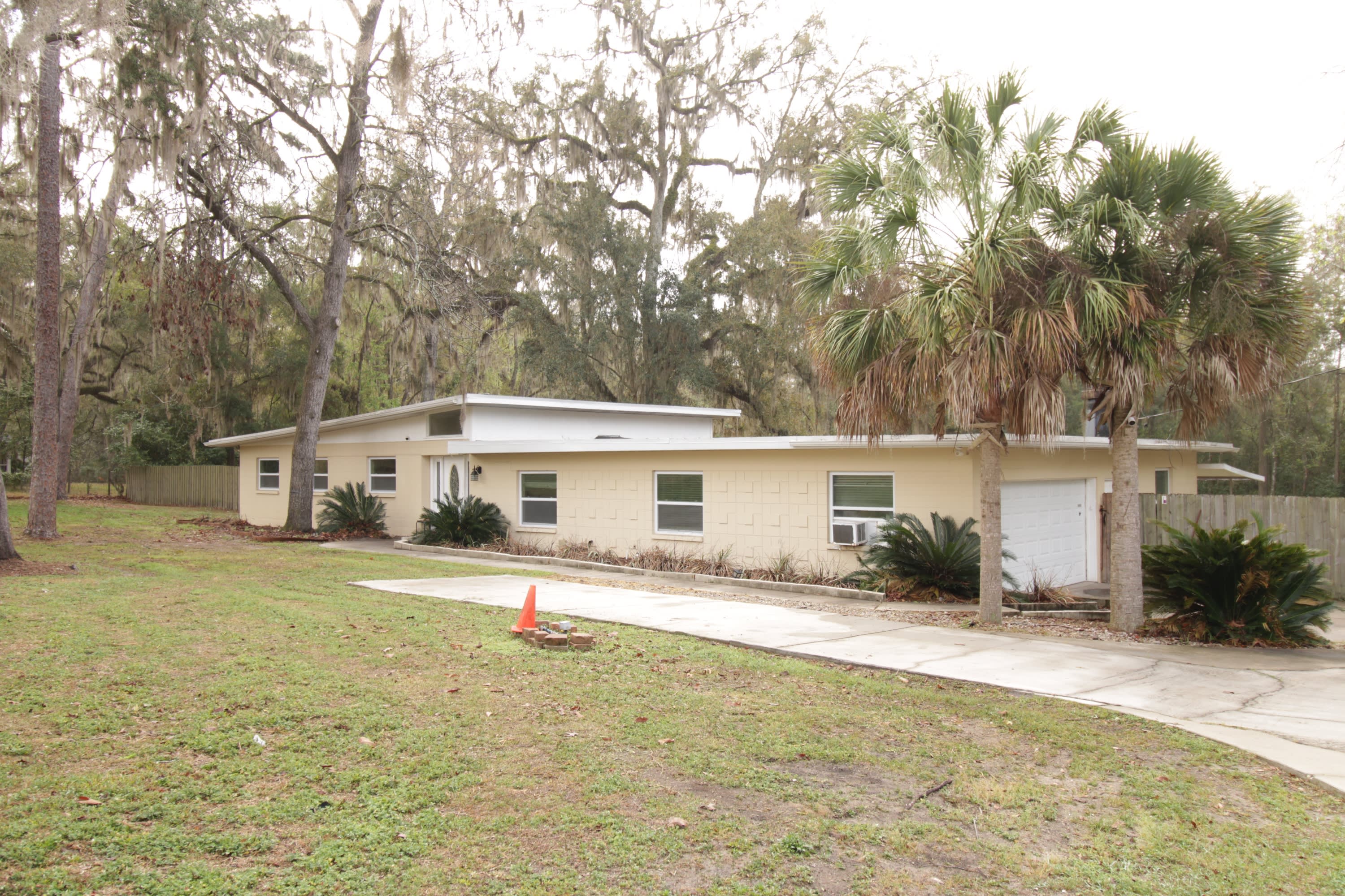 10907 Southwest 24th Avenue – photo 2