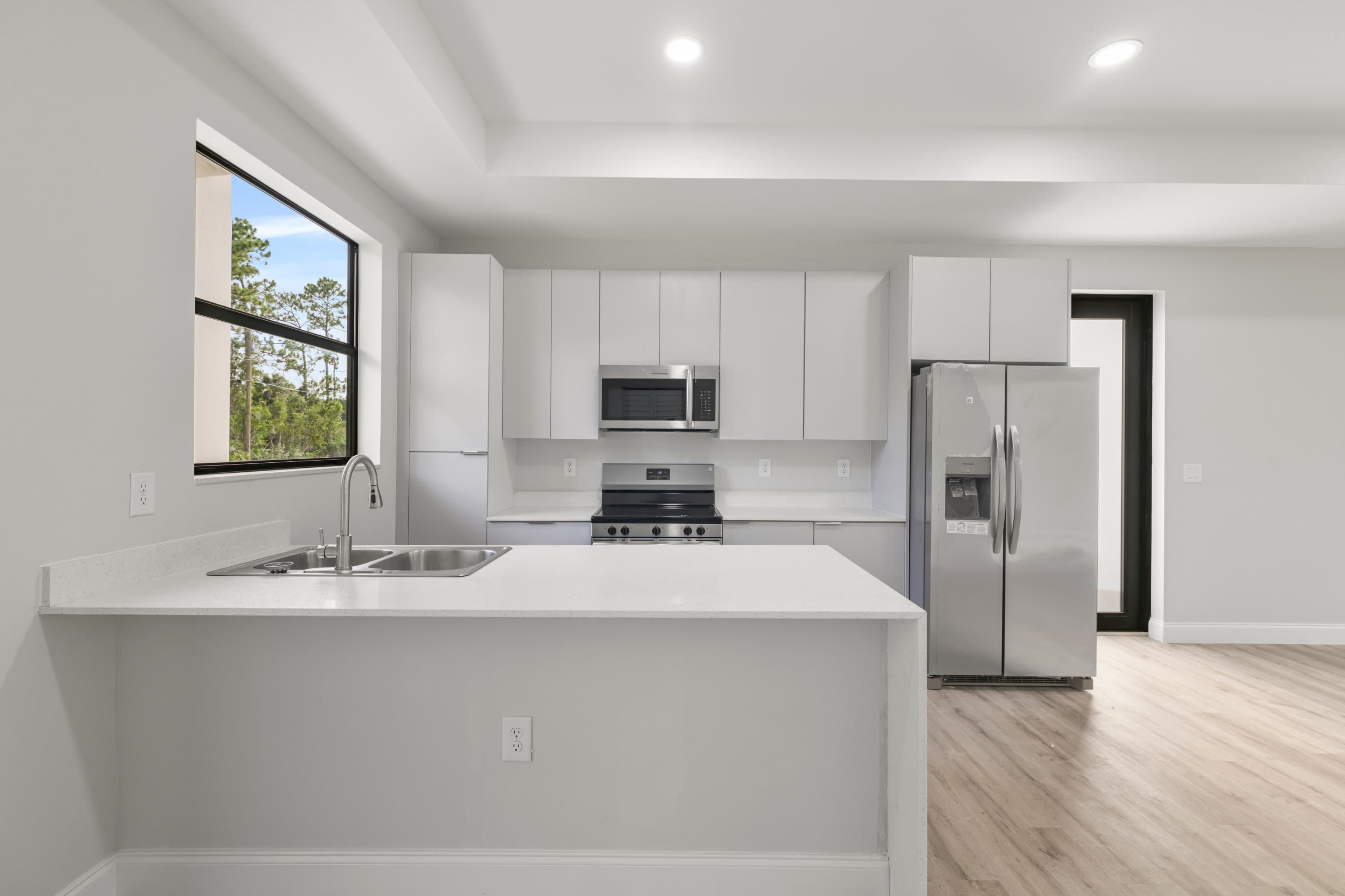 3302 56th Street West – photo 5