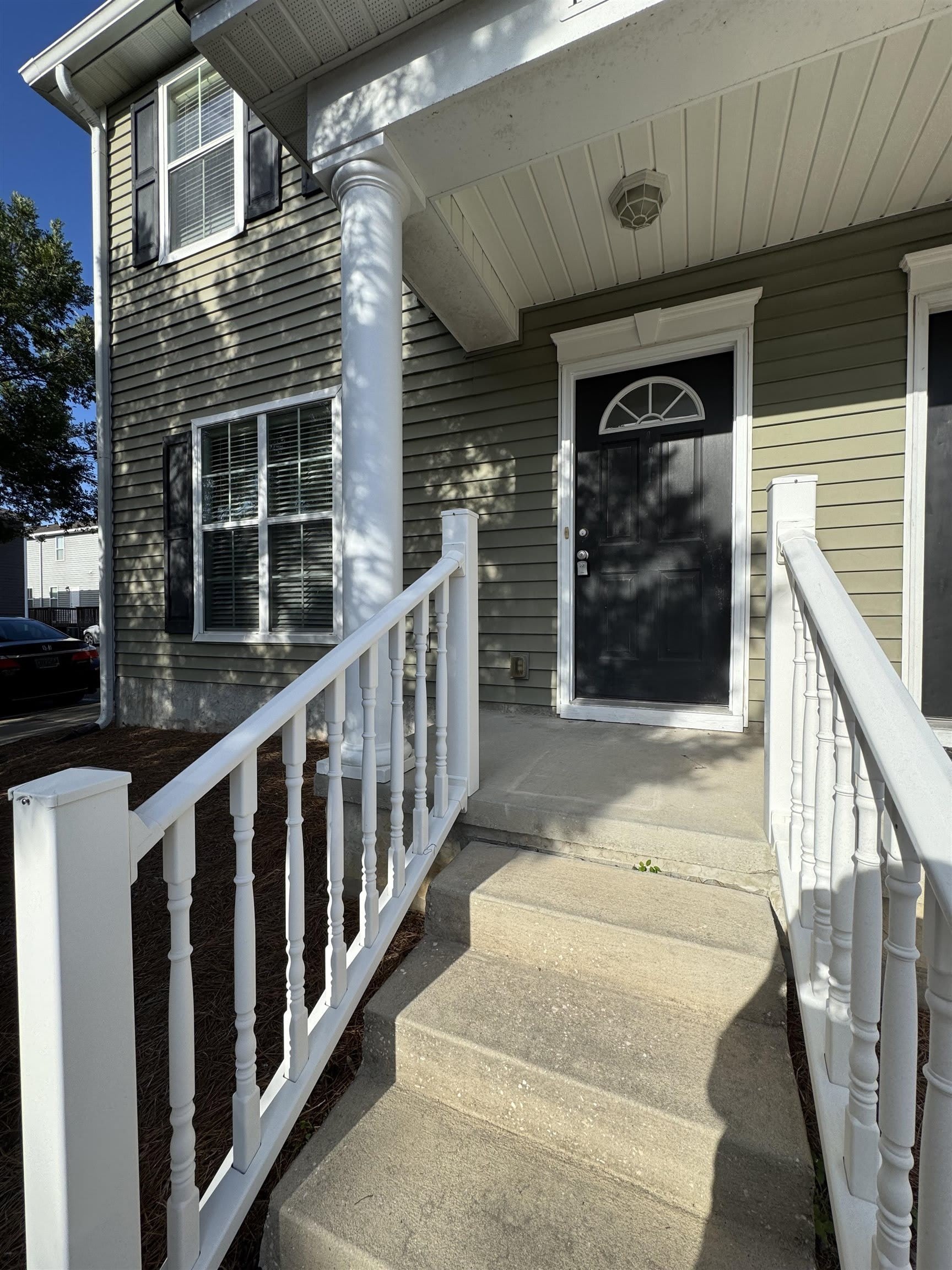1979 Bloomington Avenue – photo 2