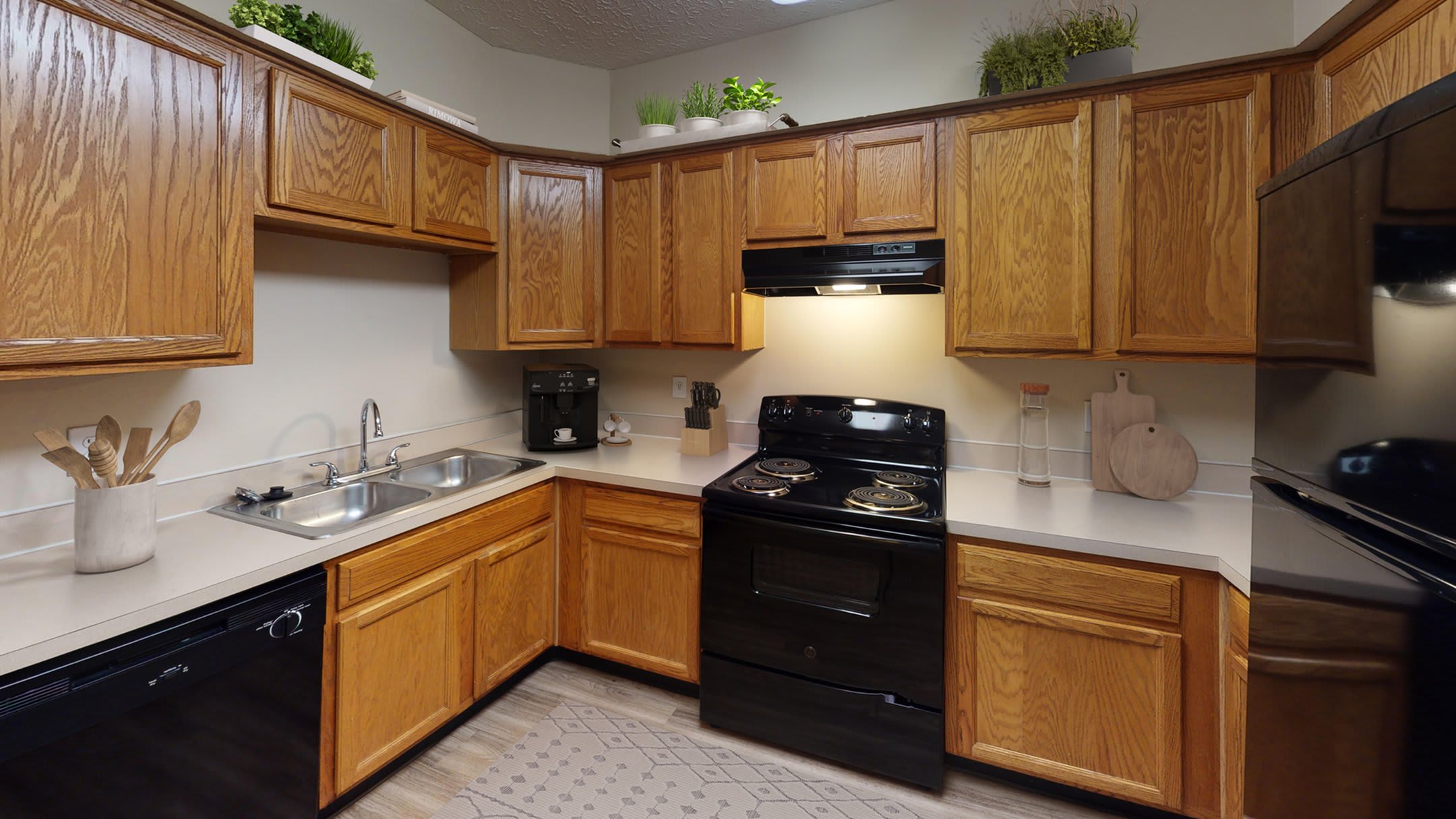Hilliard Park Apartments – photo 3