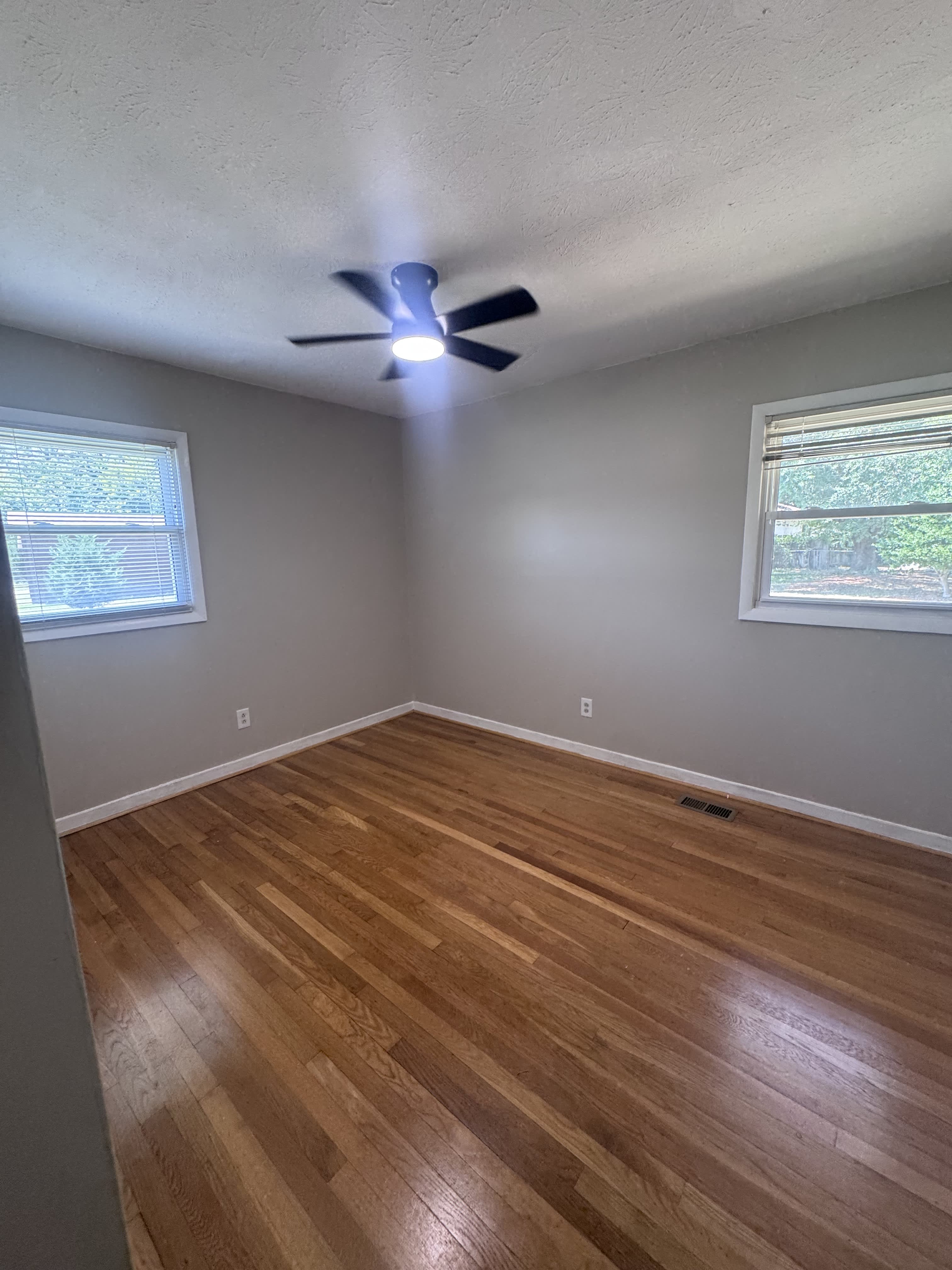 7363 Hyannis Dr – photo 4