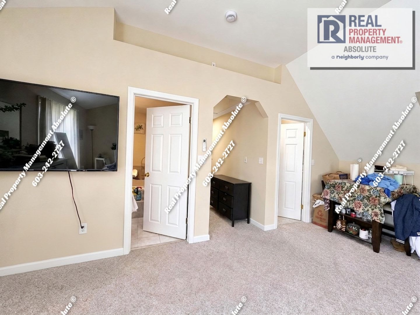 Spacious Private Room In Quiet Neighborhood – photo 5