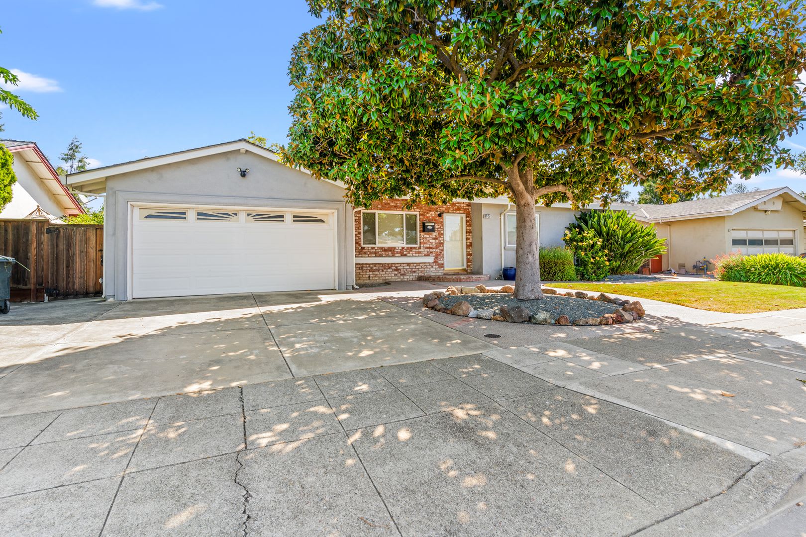 Charming West Dublin Home With an Expansive Backyard Oasis – photo 1