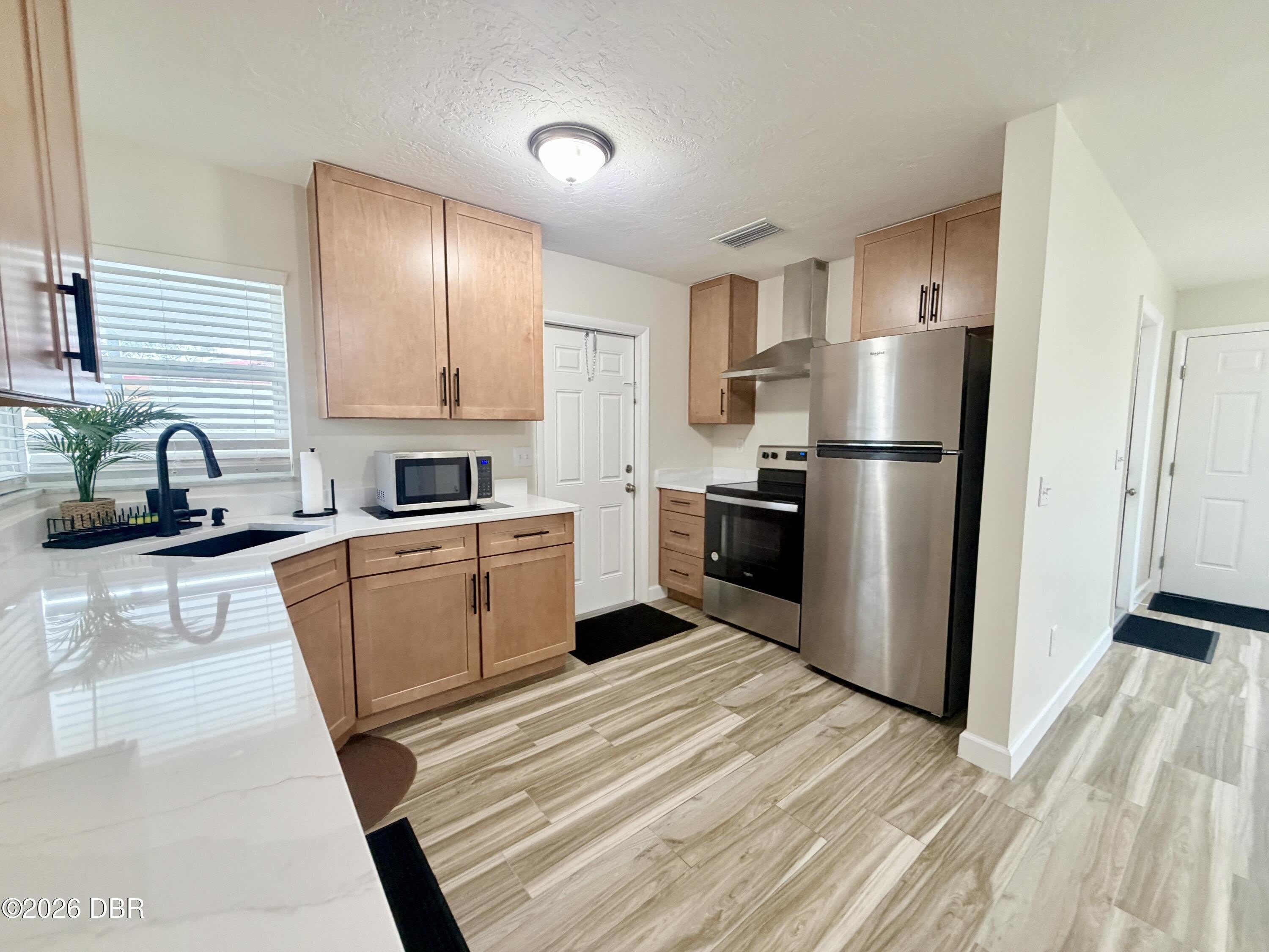 1650 Hastings Drive – photo 5