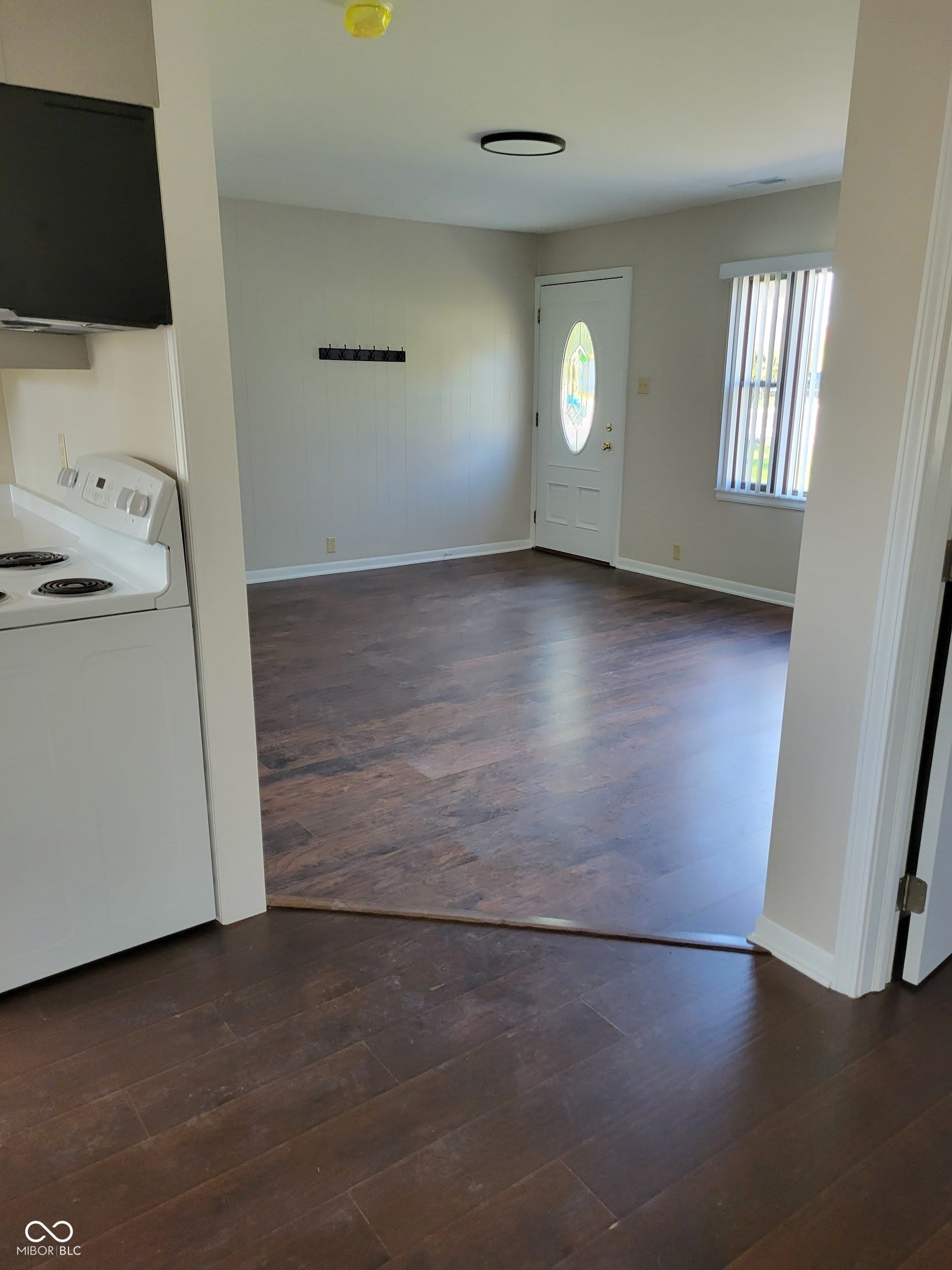10570 Barmore Avenue – photo 4