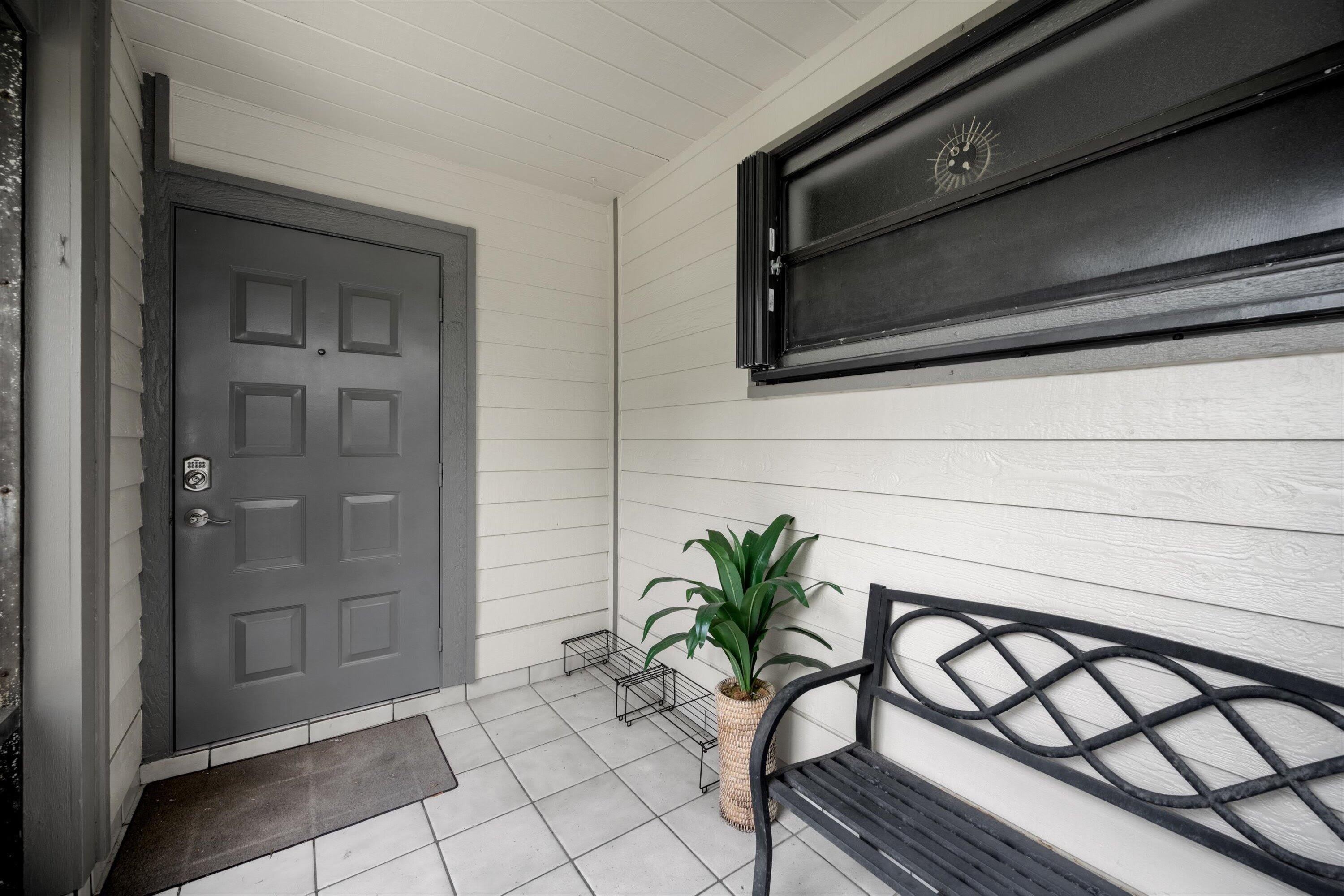 2482 Bedford Mews Drive – photo 4
