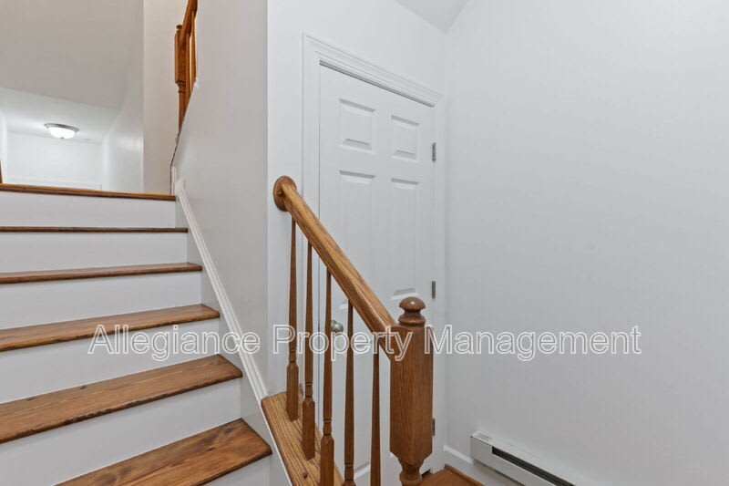 5675 Harrington Falls Ln – photo 2